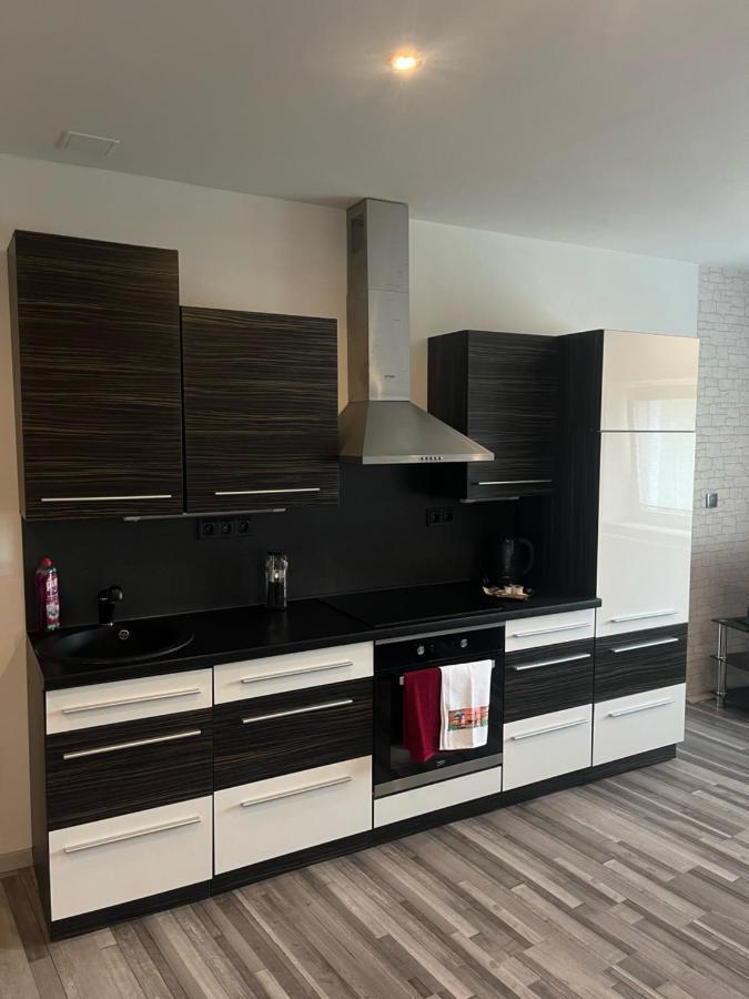 Apartman V Rodinnem Dome Jaroměř Екстериор снимка